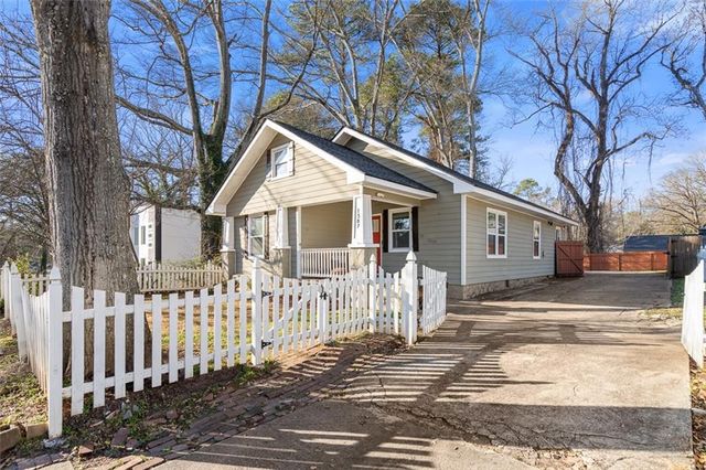 1387 Avon SW Avenue, Atlanta, GA 30310