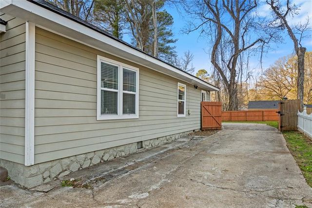 1387 Avon SW Avenue, Atlanta, GA 30310