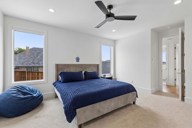 1120 Excalibur Boulevard, Lewisville, TX 75056
