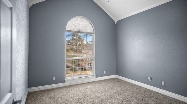 3141 Warwick Way, Fayetteville, AR 72703