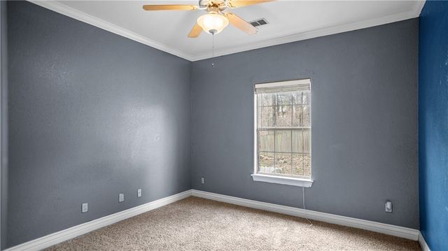 3141 Warwick Way, Fayetteville, AR 72703