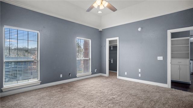 3141 Warwick Way, Fayetteville, AR 72703