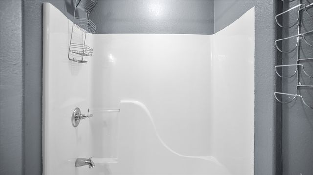 3141 Warwick Way, Fayetteville, AR 72703