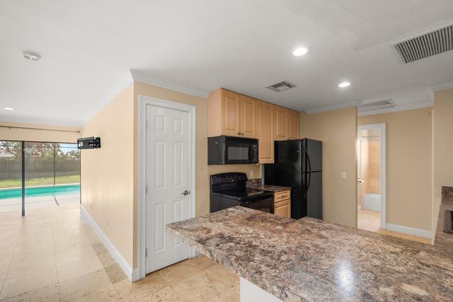 480 SE Evergreen, Port St. Lucie, Port St Lucie, FL 34983