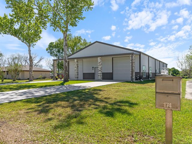 174 County Road 243, Bay City, TX 77414