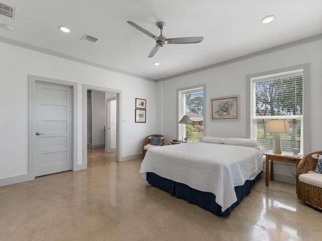 174 County Road 243, Bay City, TX 77414