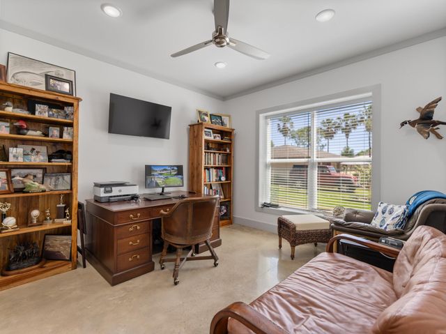 174 County Road 243, Bay City, TX 77414
