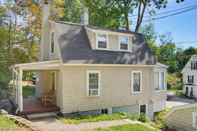 66 Oak Street, Dover, NH 03820