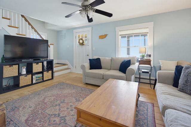 66 Oak Street, Dover, NH 03820