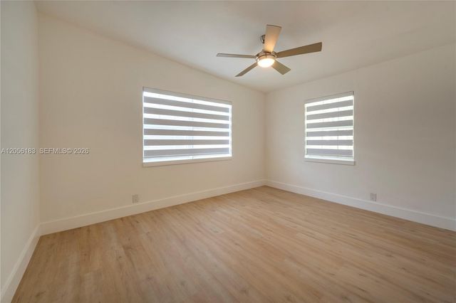 809 NE 17th Ave 4, Fort Lauderdale, FL 33304