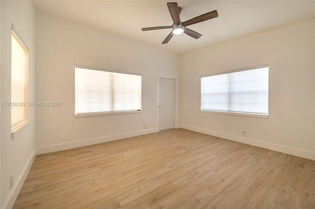809 NE 17th Ave 4, Fort Lauderdale, FL 33304