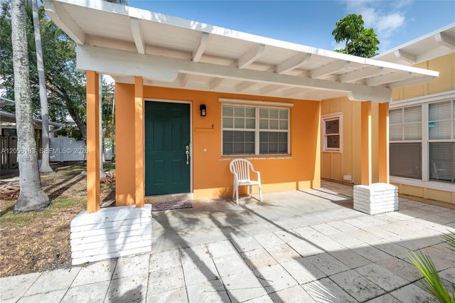 809 NE 17th Ave 4, Fort Lauderdale, FL 33304