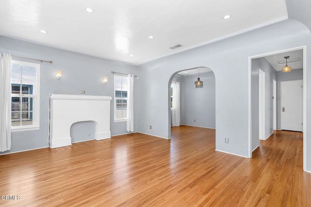 2304 Warwick Avenue, El Sereno, CA 90032