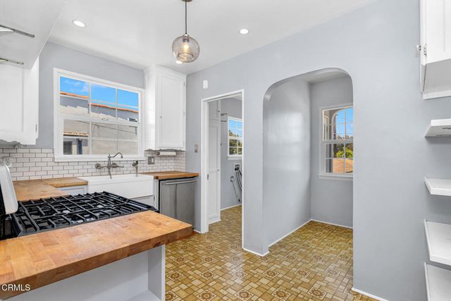 2304 Warwick Avenue, El Sereno, CA 90032