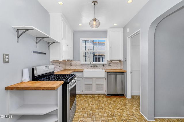 2304 Warwick Avenue, El Sereno, CA 90032