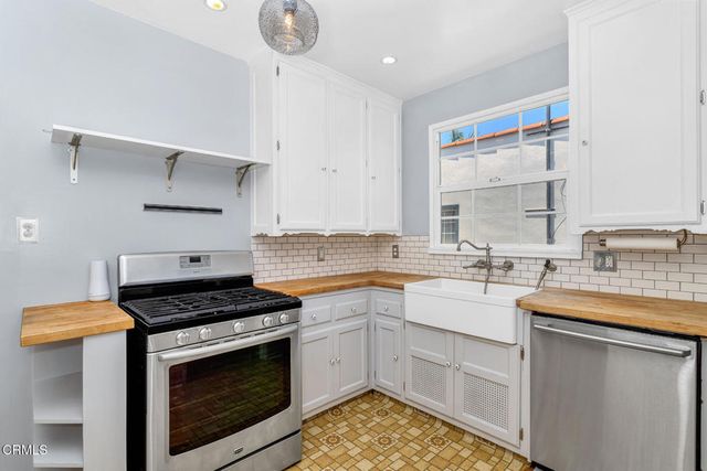 2304 Warwick Avenue, El Sereno, CA 90032