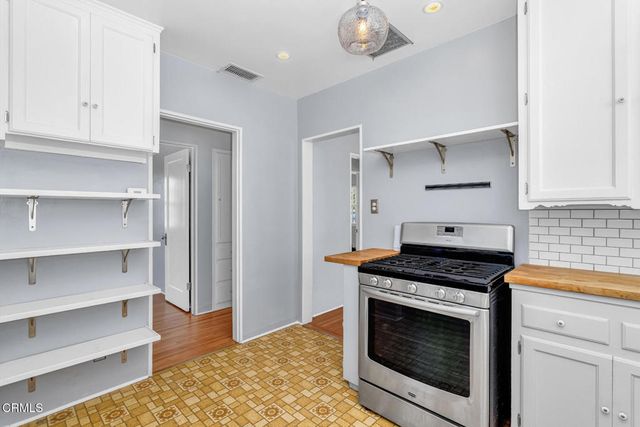 2304 Warwick Avenue, El Sereno, CA 90032