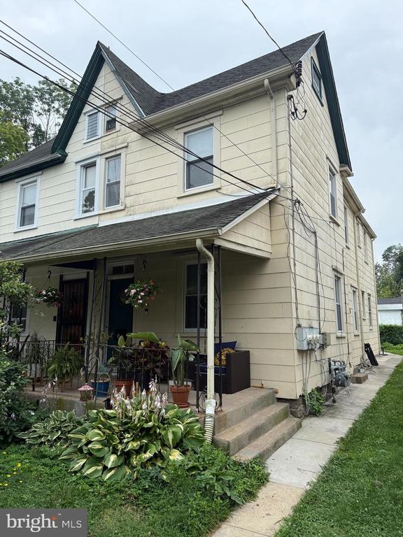 1504 WILLOW AVE, Elkins Park, PA 19027