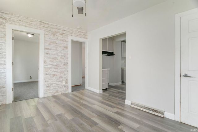 803 Carlton Street, Mishawaka, IN 46544