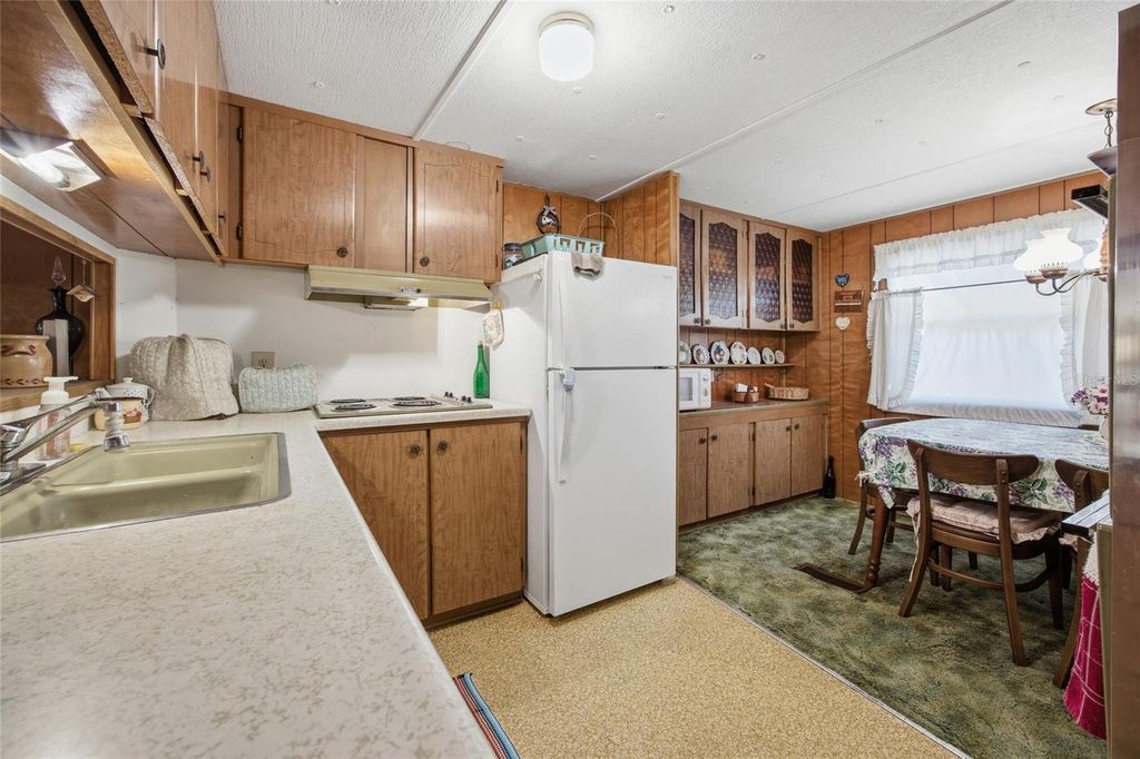 Image 12 of property listing at 3143 SW 92ND LANE, Ocala, FL 34476