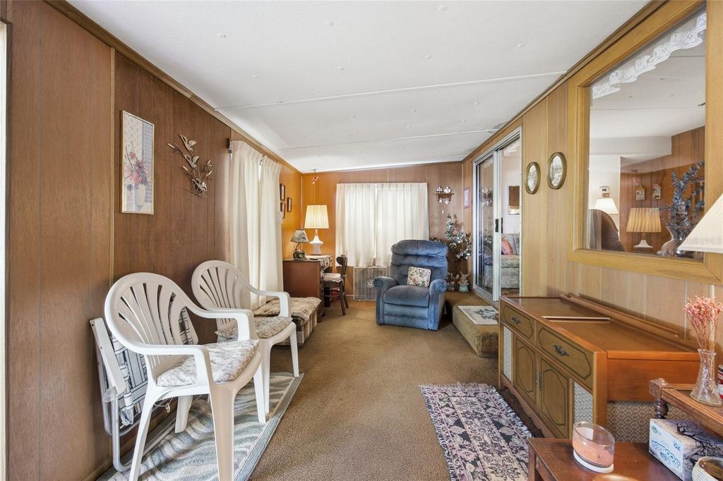 Image 6 of property listing at 3143 SW 92ND LANE, Ocala, FL 34476