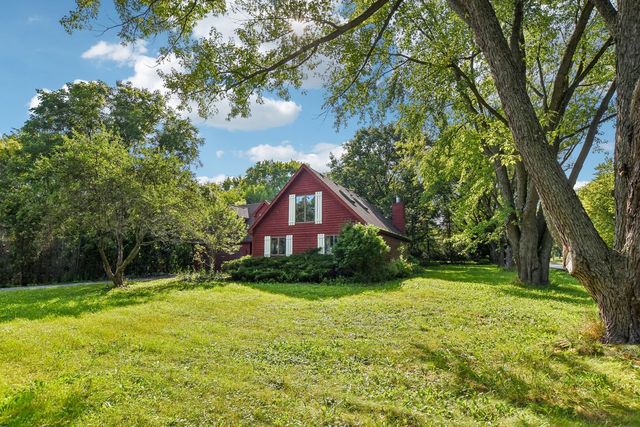 3007 Garden Lane, Crystal Lake, IL 60012