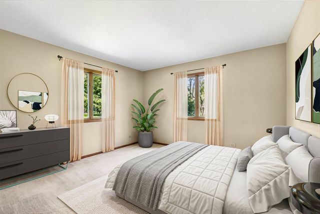 3007 Garden Lane, Crystal Lake, IL 60012