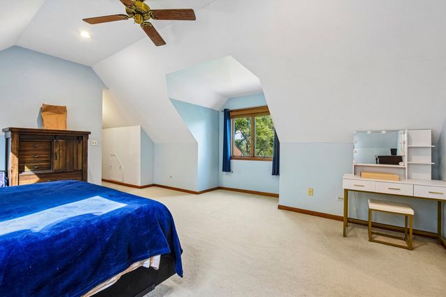3007 Garden Lane, Crystal Lake, IL 60012