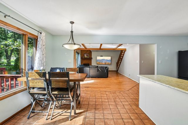3007 Garden Lane, Crystal Lake, IL 60012
