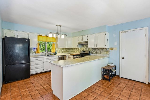 3007 Garden Lane, Crystal Lake, IL 60012