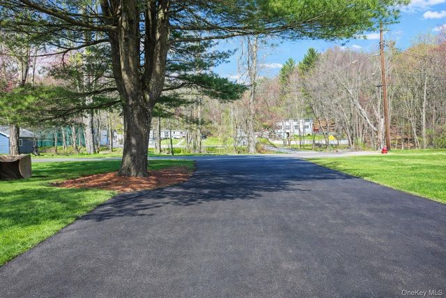 39 Orchard Street, Otisville, NY 10963