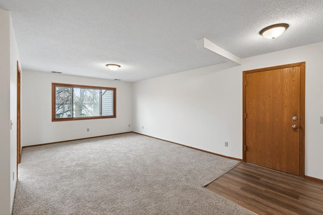 20 94th Circle NW 203NW, Coon Rapids, MN 55448