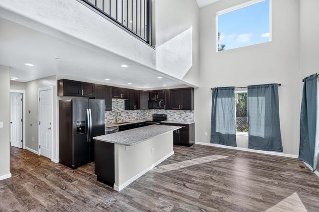 2708 N Miami Ct, Spokane, WA 99217
