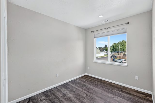 2708 N Miami Ct, Spokane, WA 99217