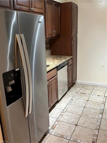 711 Crystal Springs CT, Virginia Beach, VA 23462