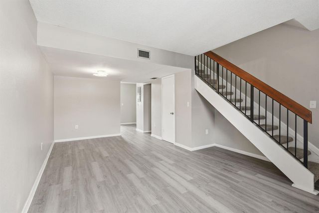 541 NW 82nd 377, Miami, FL 33126