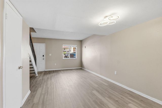 541 NW 82nd 377, Miami, FL 33126