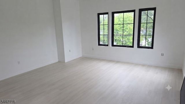 10 Poe Ave, Franklin Twp., NJ 08873