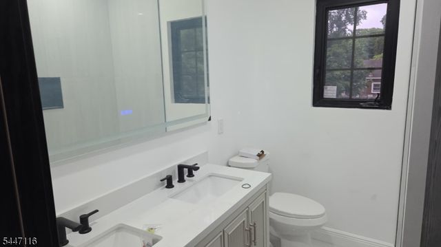 10 Poe Ave, Franklin Twp., NJ 08873