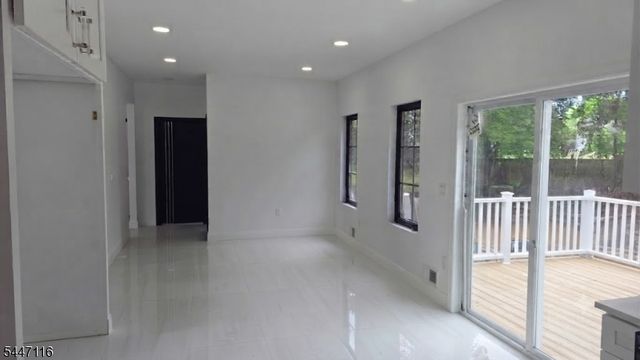 10 Poe Ave, Franklin Twp., NJ 08873