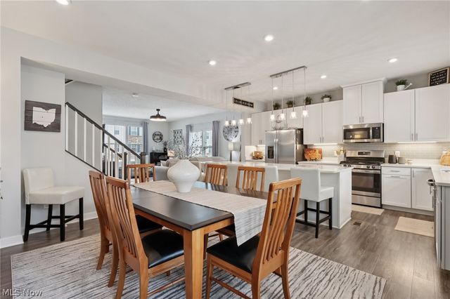 1450 Caymus Court, Avon, OH 44011