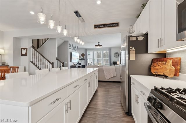 1450 Caymus Court, Avon, OH 44011