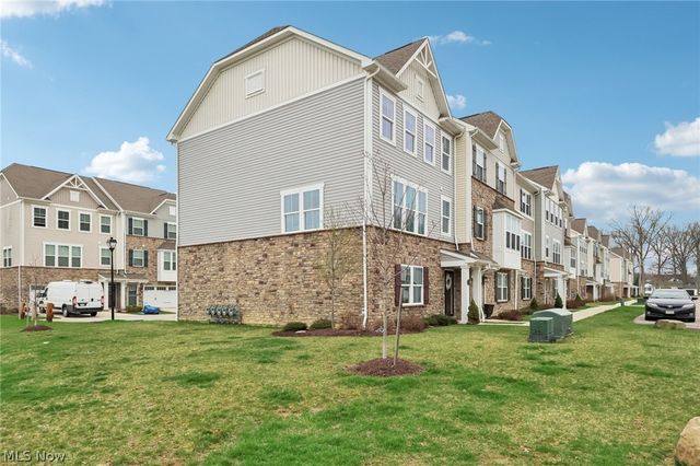 1450 Caymus Court, Avon, OH 44011