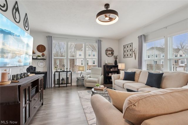 1450 Caymus Court, Avon, OH 44011