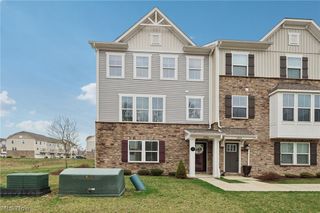 1450 Caymus Court, Avon, OH 44011