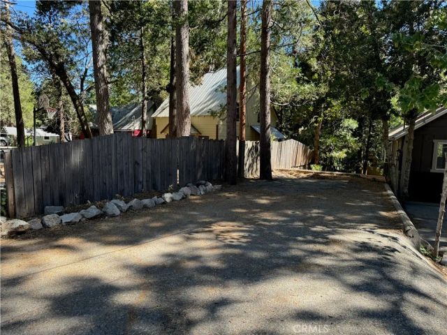 26243 Alpine, Twin Peaks, CA 92391