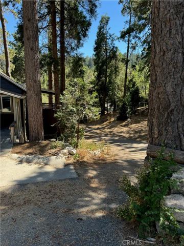 26243 Alpine, Twin Peaks, CA 92391