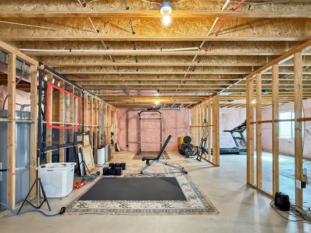 3848 S SAGE WOOD AVE, Mapleton, UT 84664