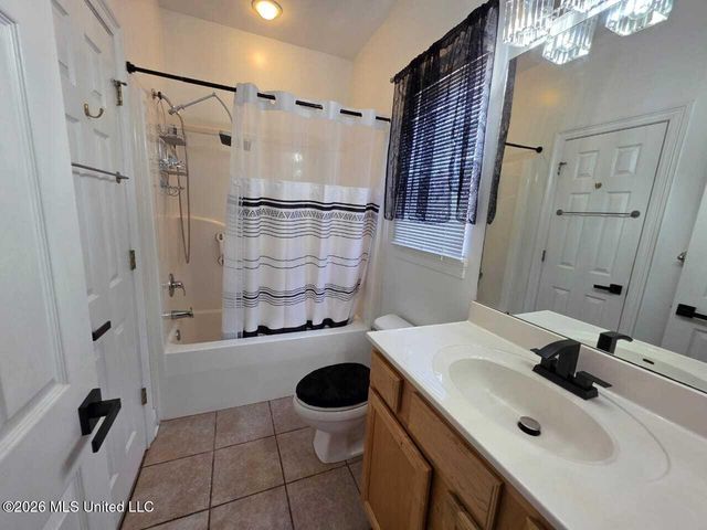 913 Park Row Avenue, Long Beach, MS 39560
