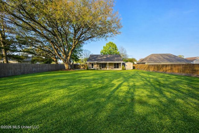 913 Park Row Avenue, Long Beach, MS 39560